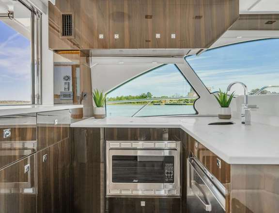 Image of TriFecta yacht #5