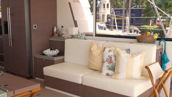 Image of ZURI 3 yacht #2