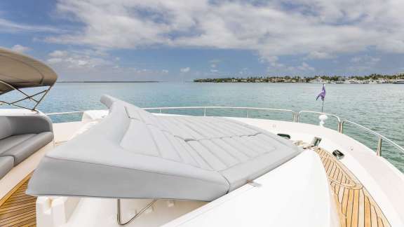 Image of Helios yacht #13