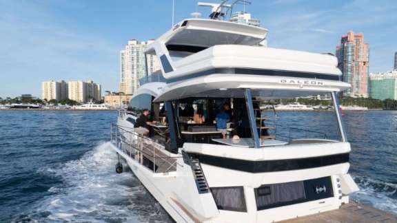 Image of Seven Seas yacht #4