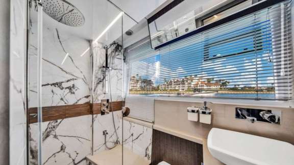 Image of Seven Seas yacht #8