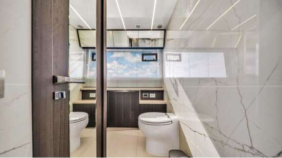 Image of Seven Seas yacht #9