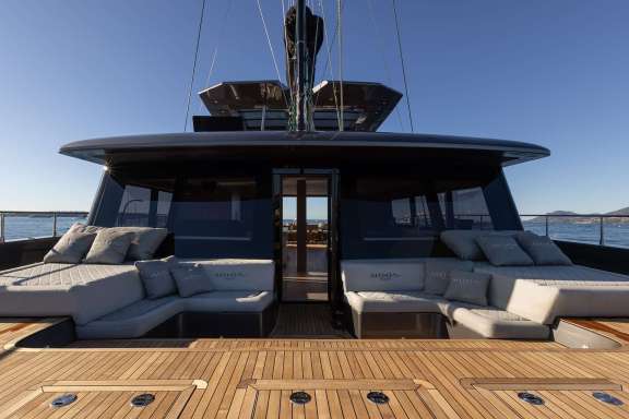 Image of Arctic Moon yacht #5