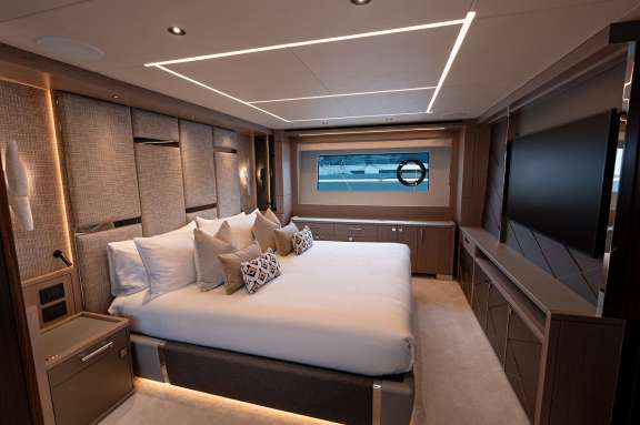 Image of Dolce Far Niente yacht #6
