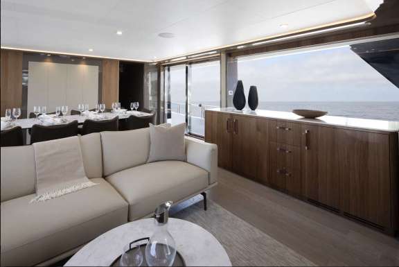 Sundeck Jacuzzi and Seating