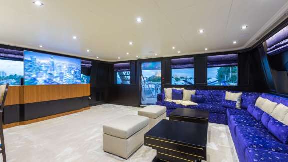 Image of TANZANITE yacht #11