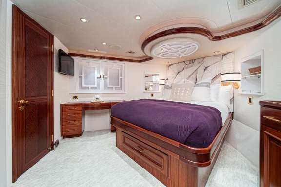 Image of BETH ANN yacht #18