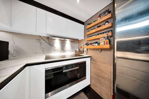 Image of Cloud 9 yacht #17