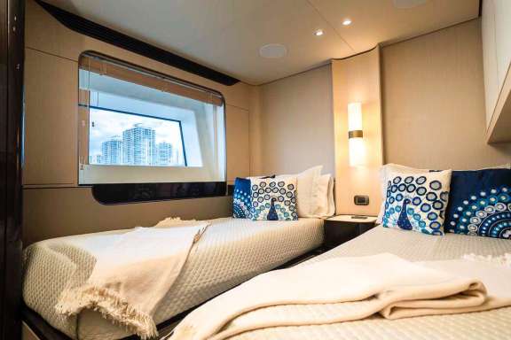 Image of ALEGRIA yacht #8