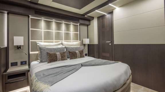 Image of Don’t Tell MOM yacht #6