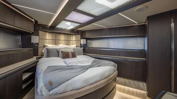 Image of Don’t Tell MOM yacht #8