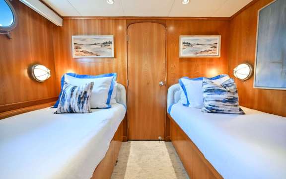 Image of BIRDY yacht #10