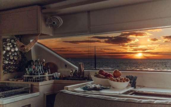 Image of PurelyBlu yacht #14