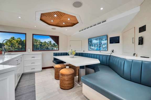 Image of Seaspeak yacht #11