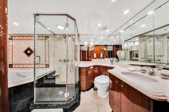 Image of Seaspeak yacht #7