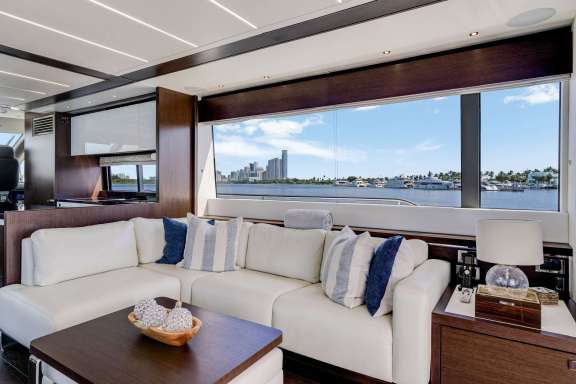 Image of SEAWALKER yacht #4