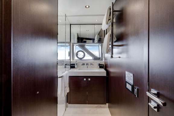 Image of SEAWALKER yacht #9