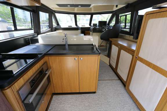Image of Caprice yacht #3