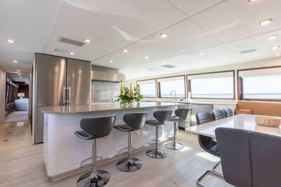Image of SKY yacht #5
