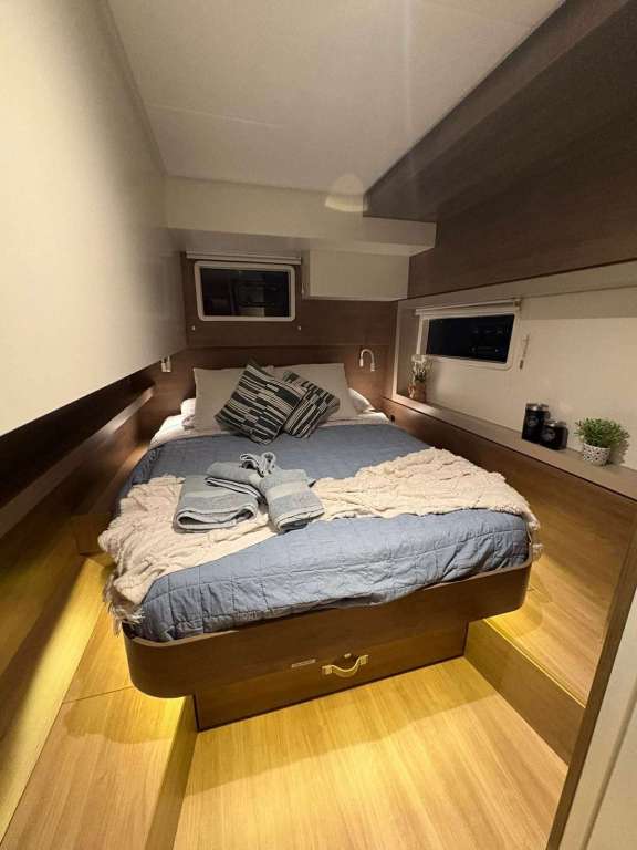 Image of JACKALOPE yacht #10