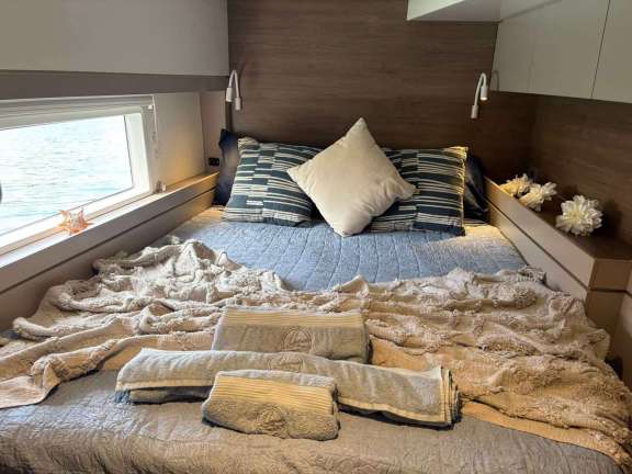 Image of JACKALOPE yacht #12