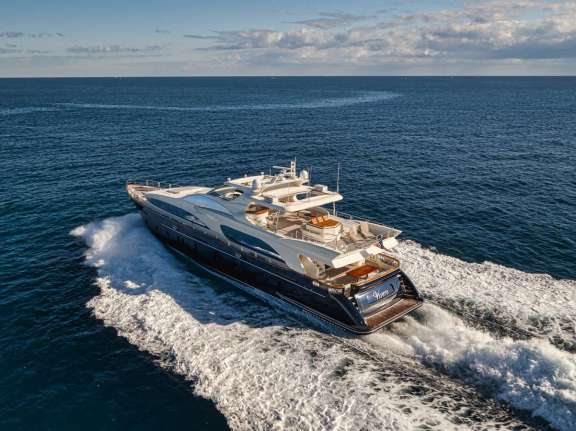 Image of VIVERE yacht #18