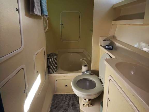 Primary Bathrooms both with tub & shower. Additional interior photos of Rubicon are featured on the Guest Comments page