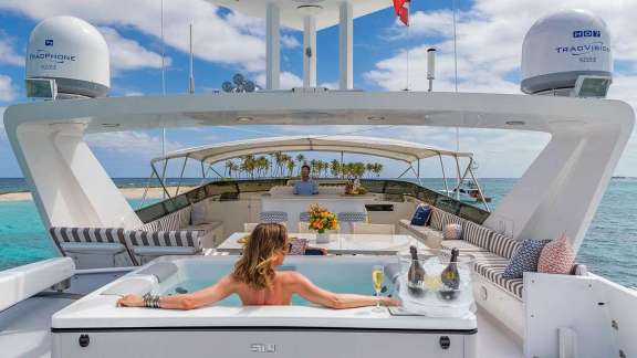 Flybridge / Jacuzzi