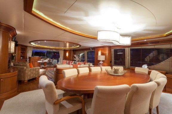 Image of HAPPY HOUR yacht #4