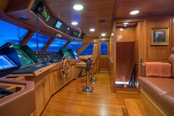 Image of LADY VICTORIA yacht #15