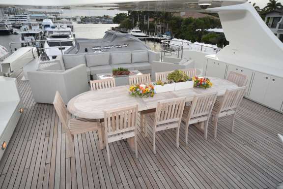 New lighter furniture on Fly Bridge