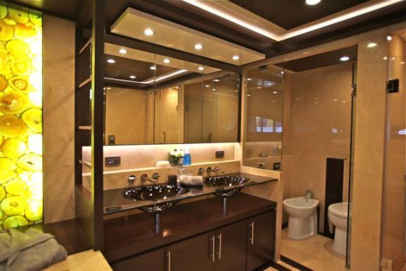 Image of NO BADA BEES yacht #7