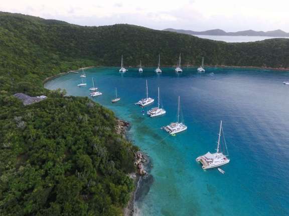 Flybridge with Wet/Day Head