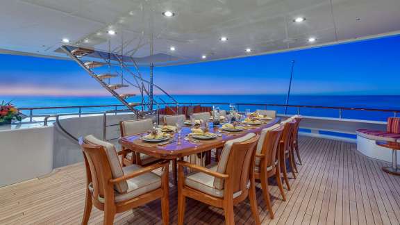 Skylounge Aft Deck