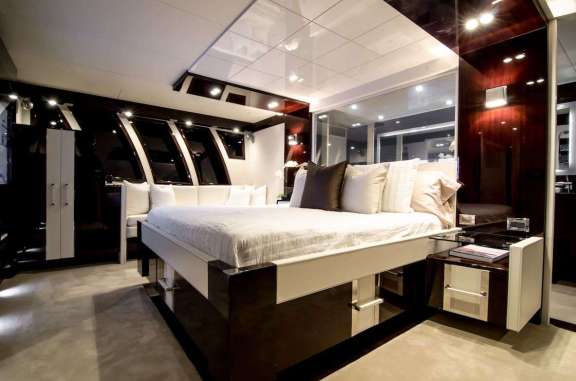 Image of ALGORYTHM yacht #5