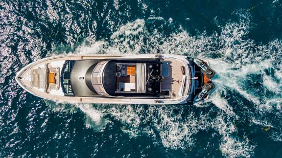 Image of GOLDEN OURS yacht #14