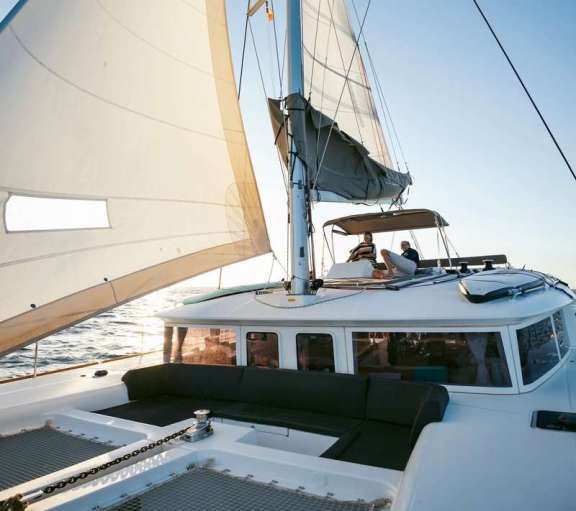 Image of Madrigal V yacht #5