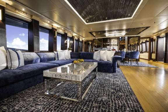 Image of AQUANOVA yacht #2