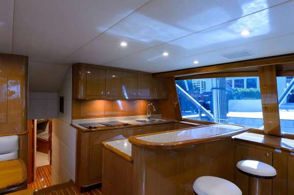 Image of Electric Bill yacht #9