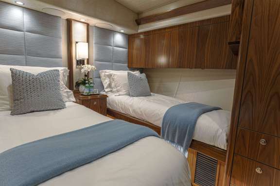 Guest Twin Stateroom