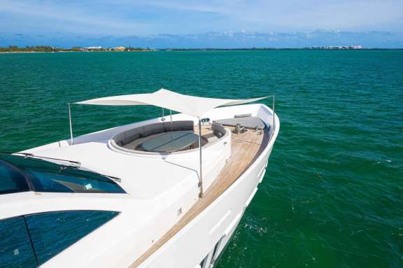 Image of 120 Double shot yacht #17