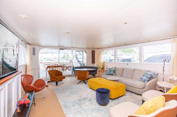 Image of SOVEREIGN yacht #2