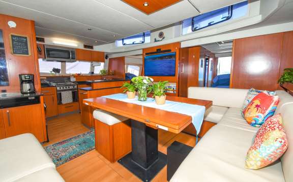 Image of TOUCH THE SKY yacht #11