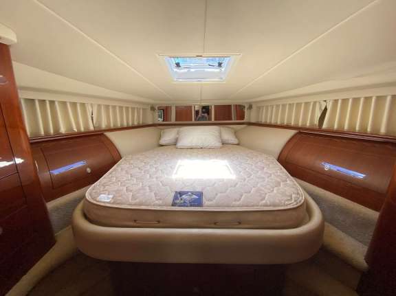 Image of indulgence 24/7 yacht #7