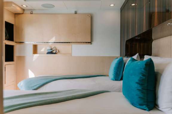 Image of VALERE yacht #10