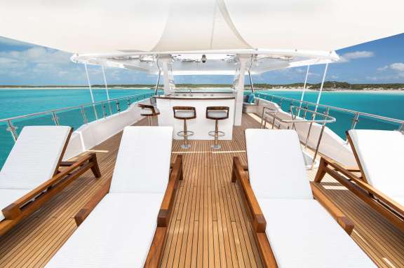 Image of MEMENTO VIVERE yacht #16