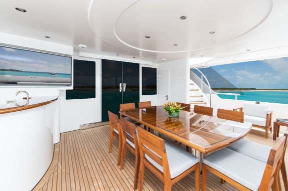 Image of MEMENTO VIVERE yacht #17