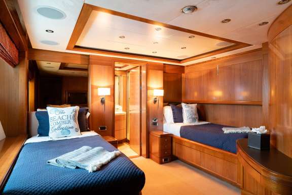 Image of ALEGRIA yacht #10