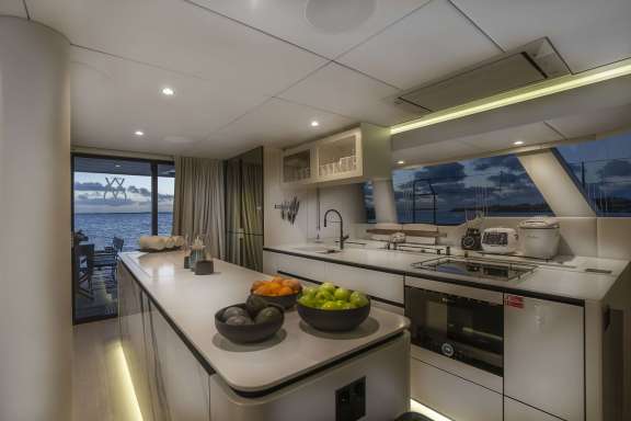 Image of VALENTINE yacht #10