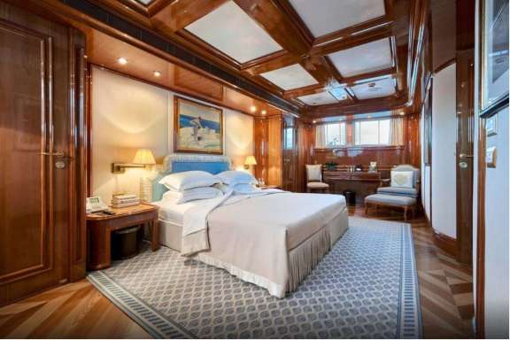 Image of BASH yacht #3